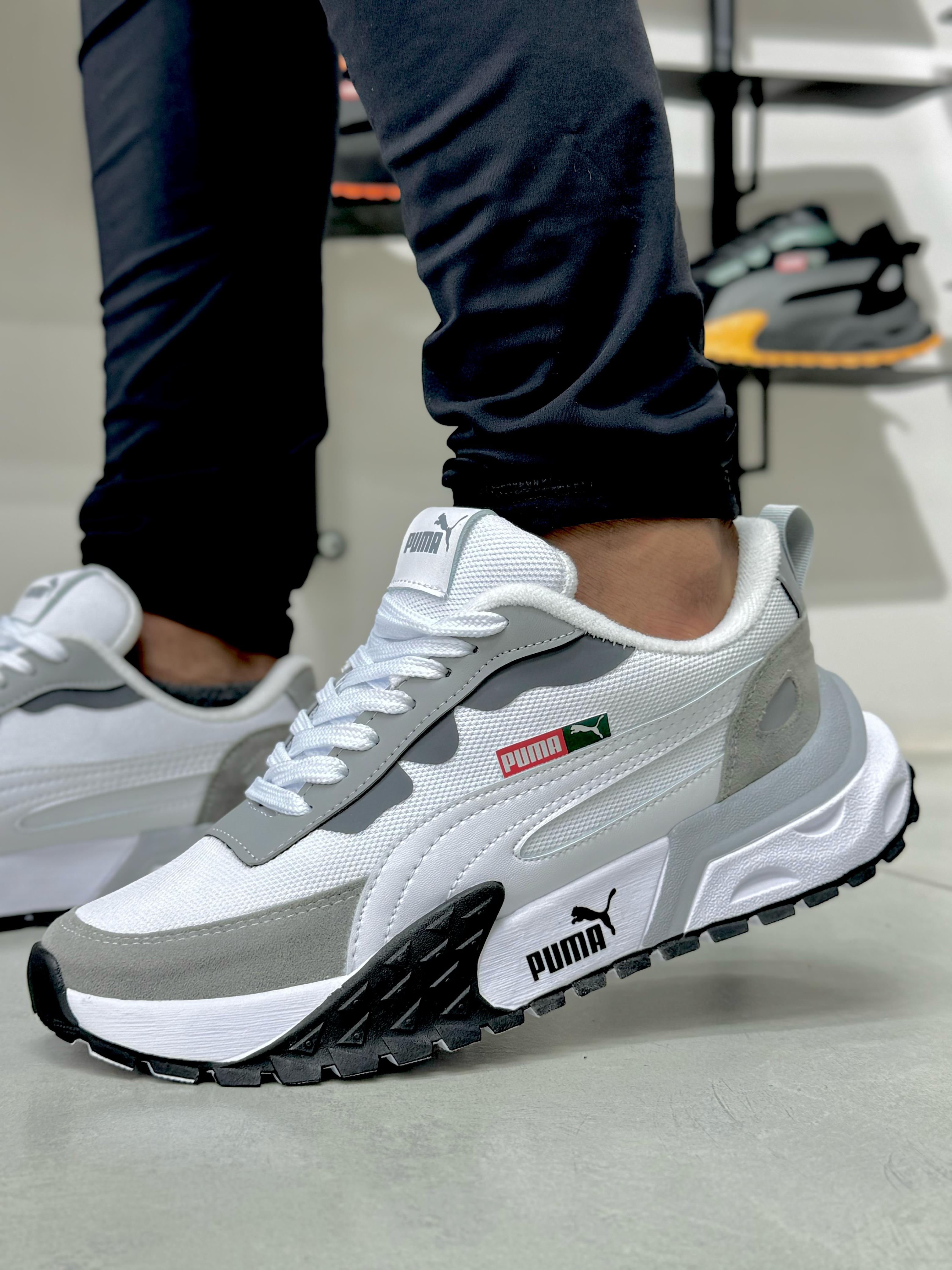 Puma Joguer