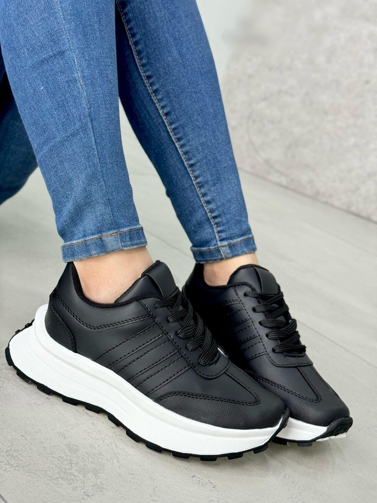 Zapato de Dama Moris